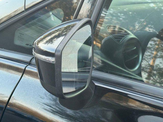 used 2017 Nissan Versa Note car, priced at $6,999