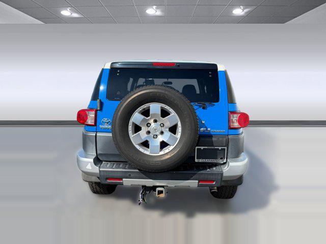 used 2007 Toyota FJ Cruiser car, priced at $9,999