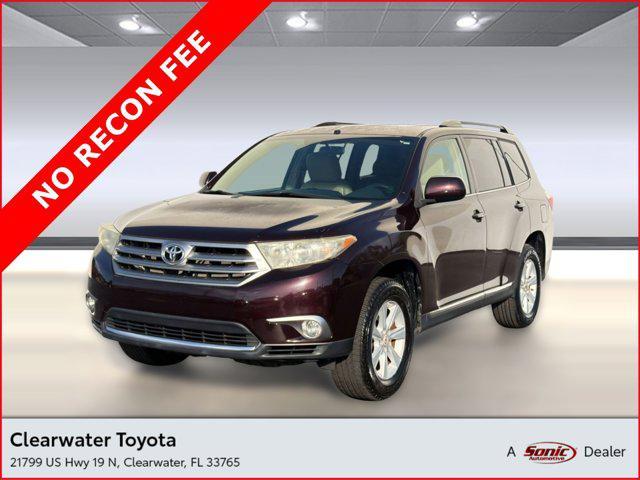 used 2013 Toyota Highlander car, priced at $9,999