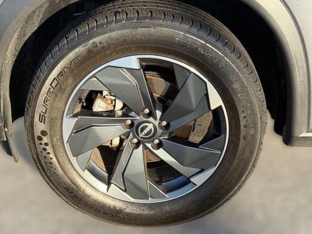 used 2024 Nissan Rogue car, priced at $16,798