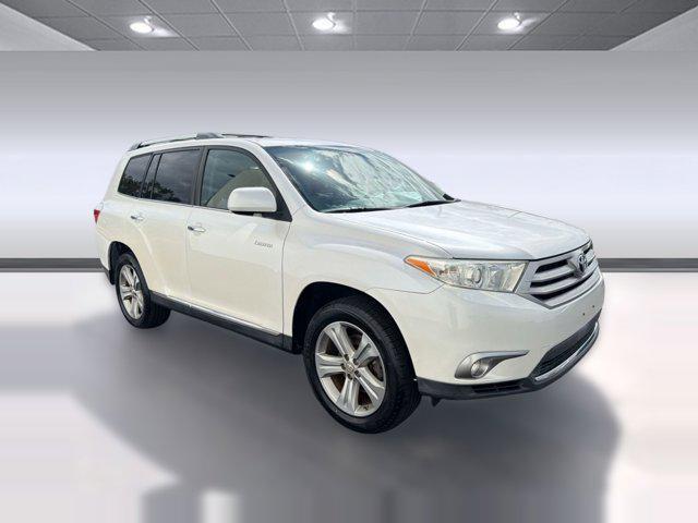 used 2012 Toyota Highlander car, priced at $14,999
