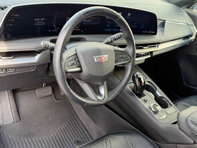 used 2025 Cadillac XT4 car, priced at $32,997