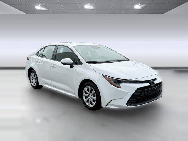 used 2025 Toyota Corolla car, priced at $18,998