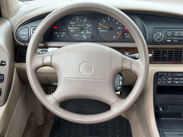 used 1995 Nissan Altima car, priced at $5,999