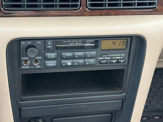 used 1995 Nissan Altima car, priced at $5,999