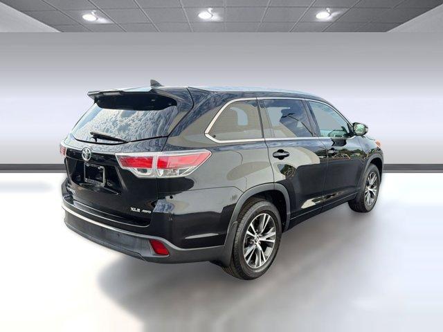 used 2016 Toyota Highlander car, priced at $20,999