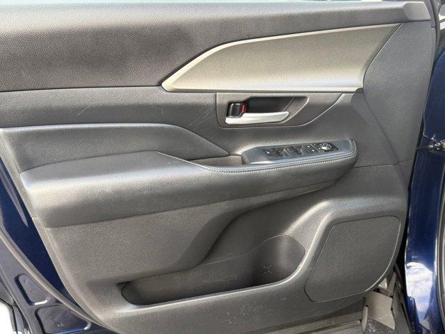 used 2025 Toyota Grand Highlander car, priced at $40,498