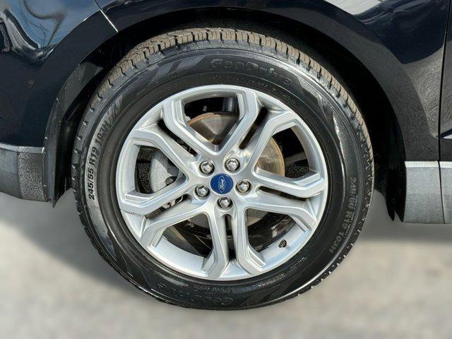 used 2018 Ford Edge car, priced at $13,999