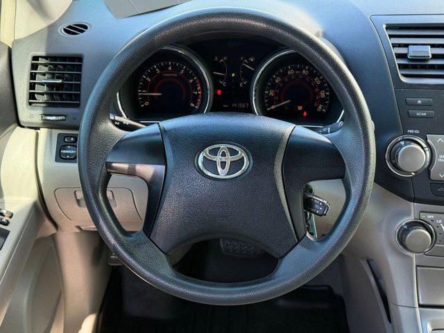 used 2010 Toyota Highlander car, priced at $8,999