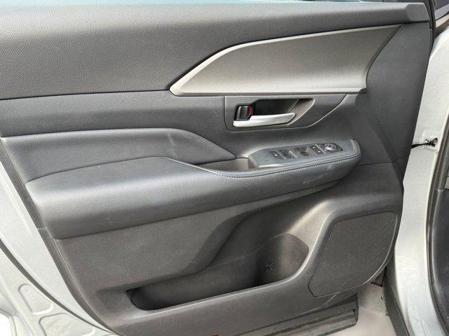 used 2025 Toyota Grand Highlander car, priced at $41,498