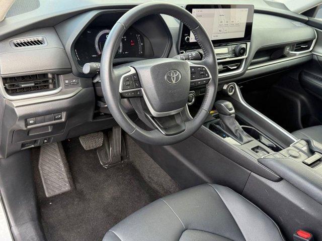 used 2025 Toyota Grand Highlander car, priced at $41,498