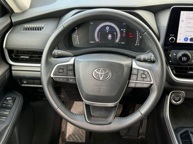 used 2025 Toyota Grand Highlander car, priced at $41,498