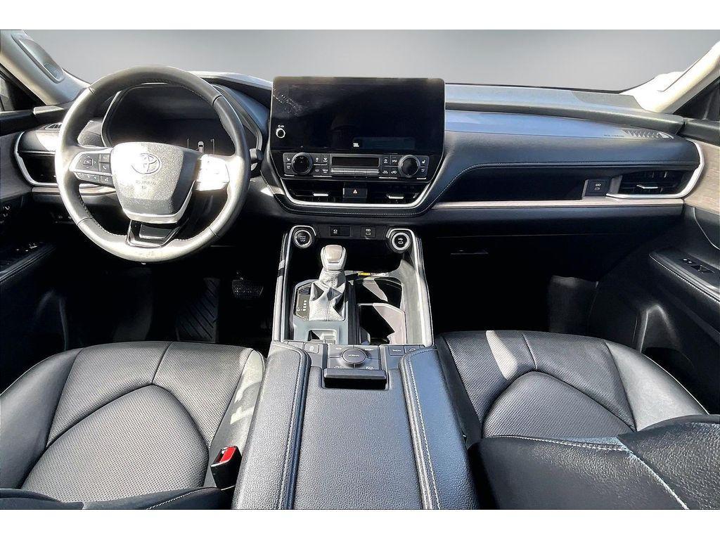 used 2026 Toyota Grand Highlander car, priced at $53,995