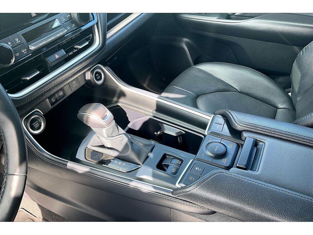used 2026 Toyota Grand Highlander car, priced at $53,995