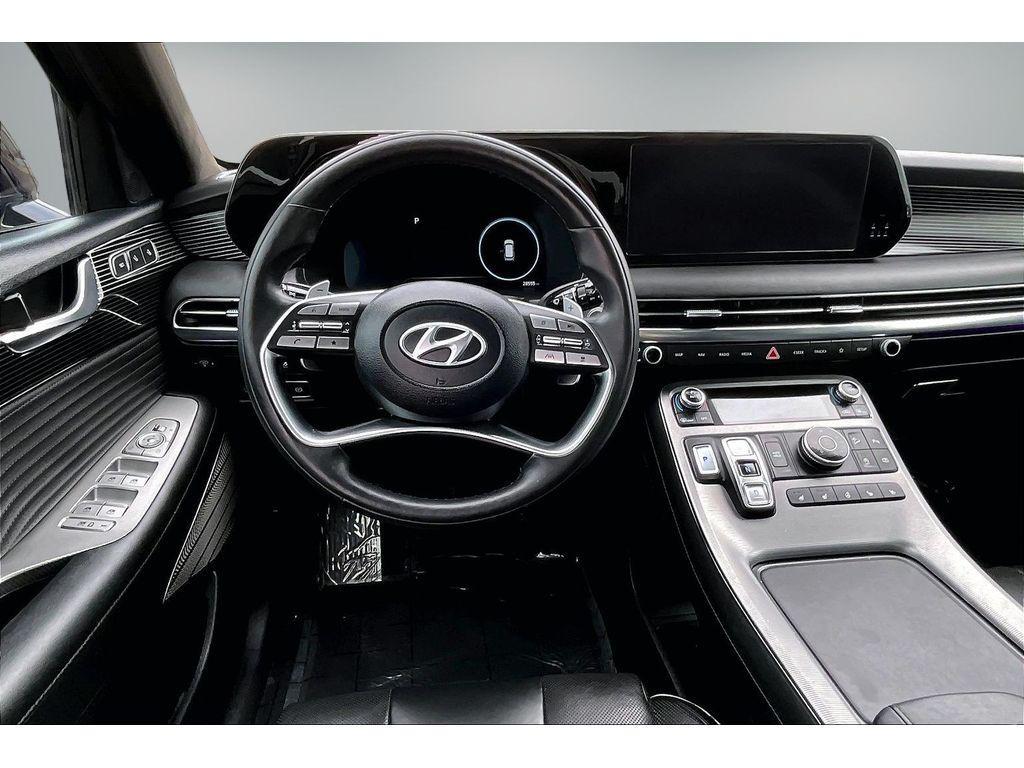 used 2024 Hyundai Palisade car, priced at $41,995