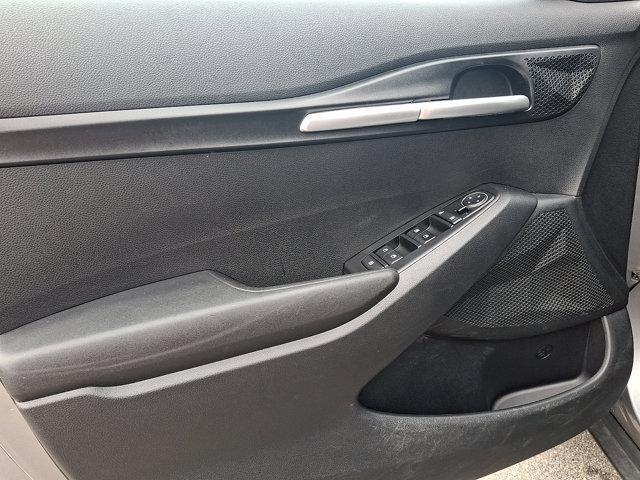 used 2023 Kia Seltos car