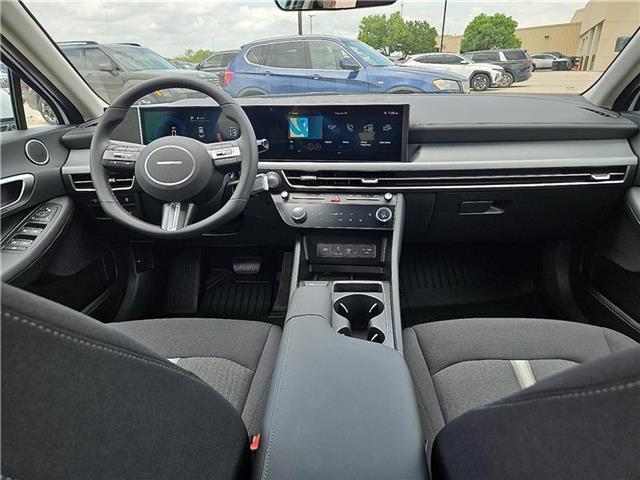 new 2025 Hyundai Sonata Hybrid car, priced at $32,987