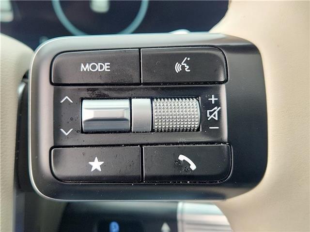 used 2024 Hyundai Santa Fe car, priced at $35,897