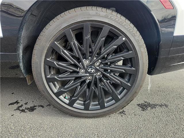 used 2024 Hyundai Santa Fe car, priced at $35,897