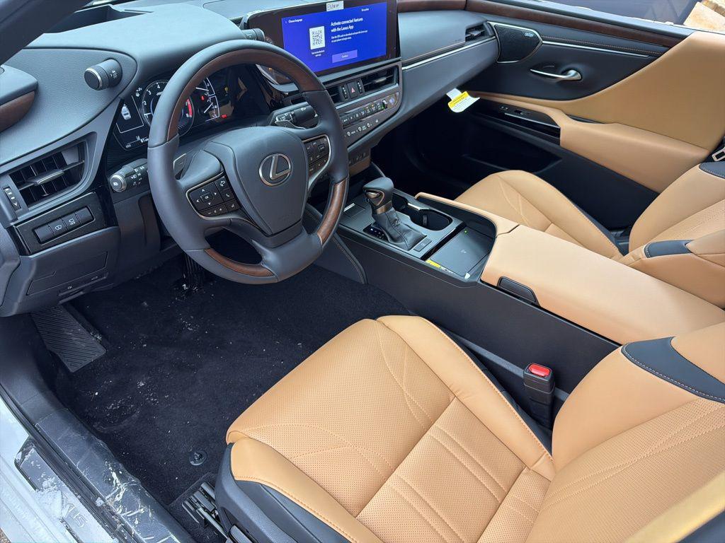 new 2025 Lexus ES 350 car, priced at $56,595