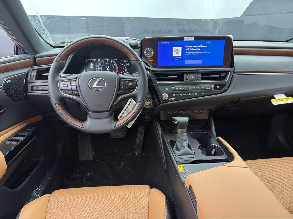 new 2025 Lexus ES 350 car, priced at $56,595