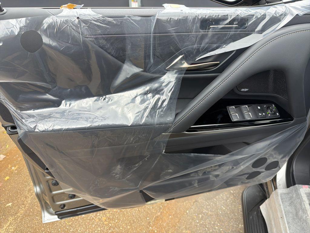 new 2025 Lexus LX 700h car, priced at $129,672