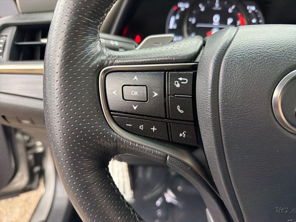 used 2019 Lexus ES 350 car, priced at $22,384