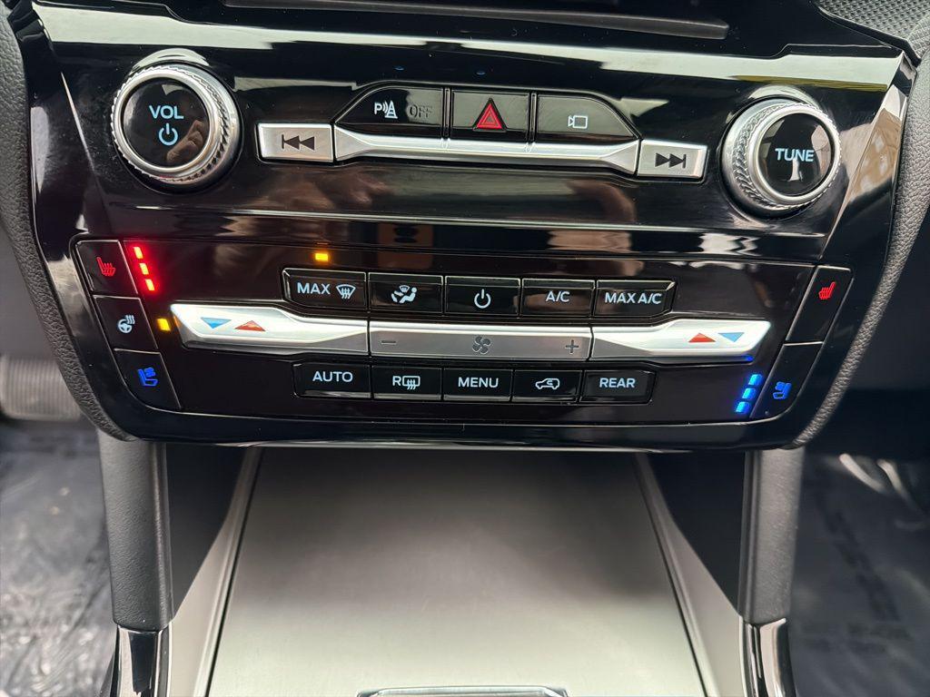 used 2022 Ford Explorer car, priced at $32,984