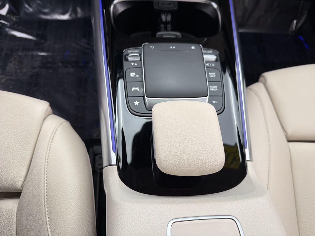 used 2021 Mercedes-Benz GLA 250 car, priced at $20,984