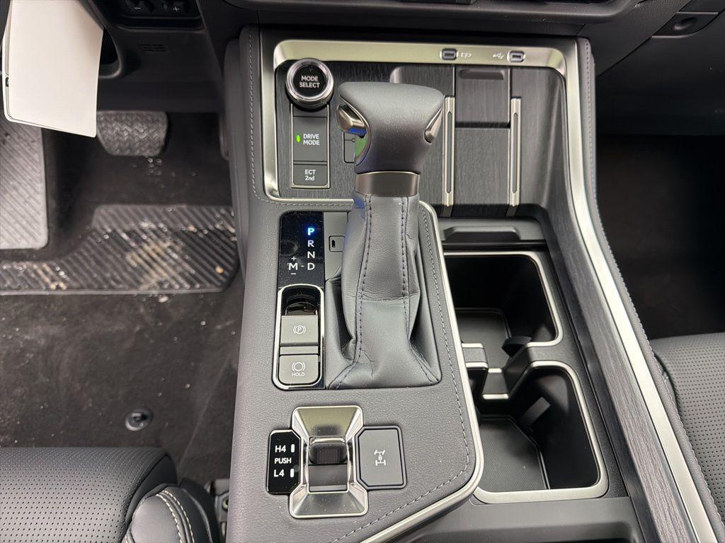 new 2026 Lexus GX 550 car, priced at $86,588