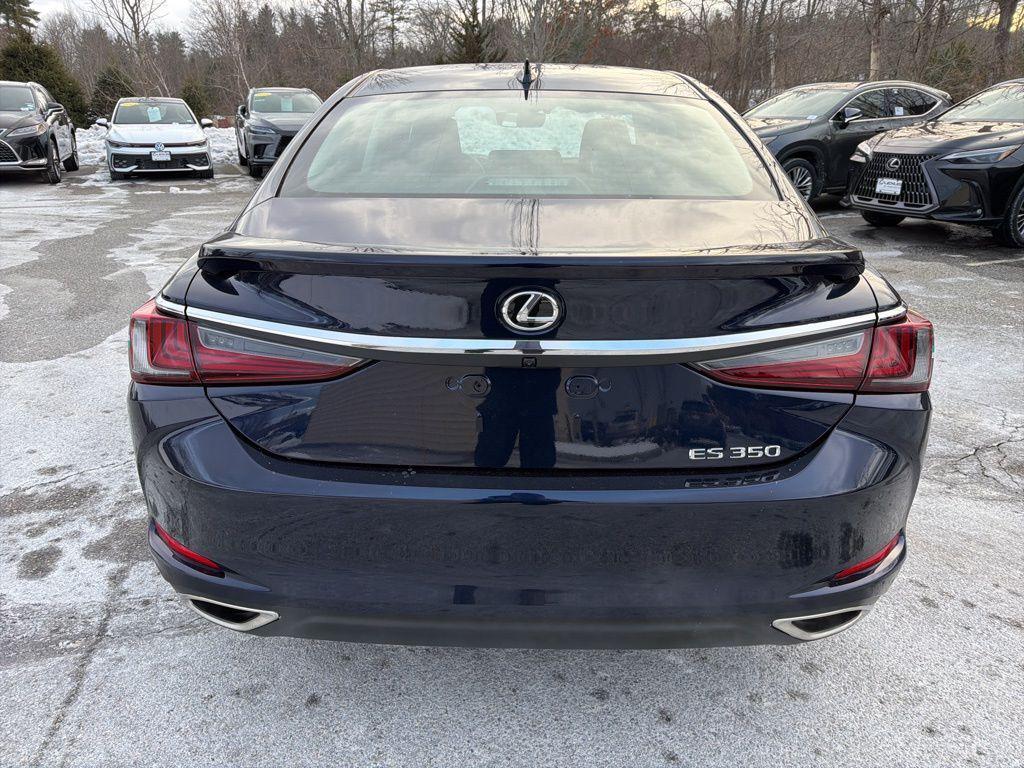 new 2025 Lexus ES 350 car, priced at $45,426