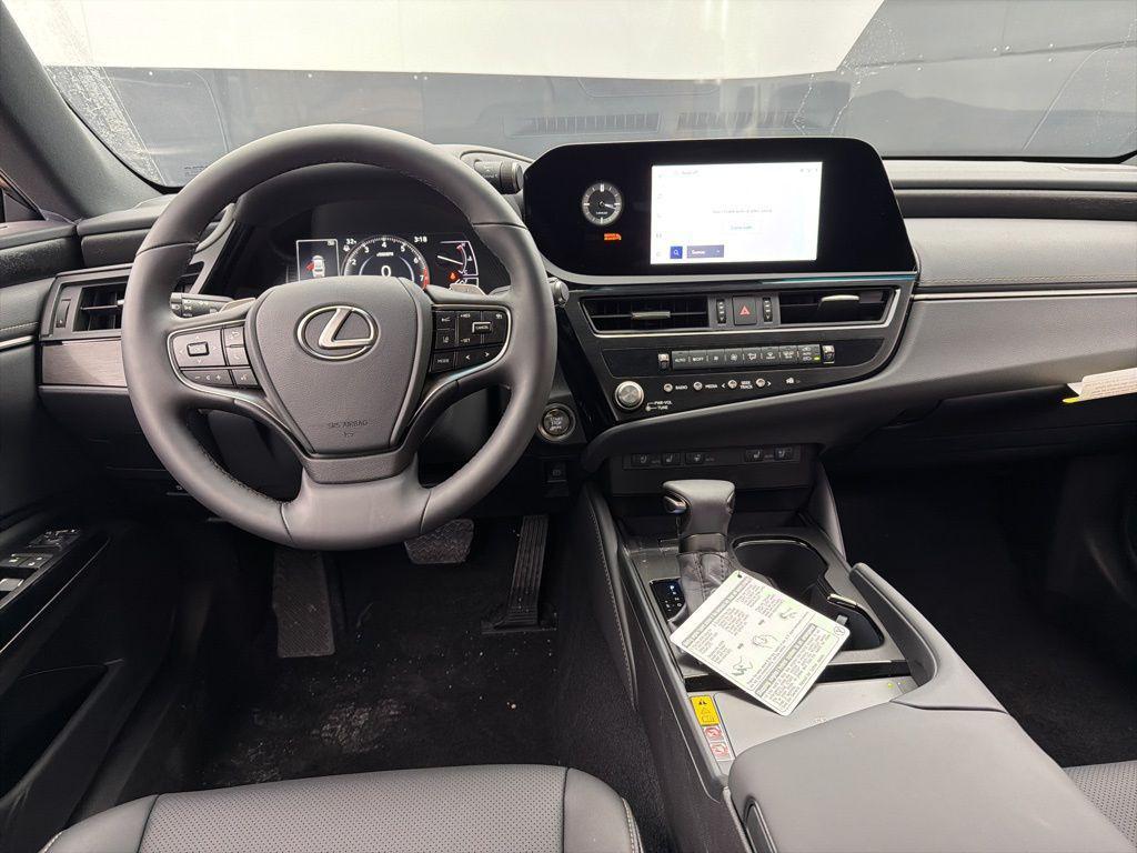 new 2025 Lexus ES 350 car, priced at $45,426