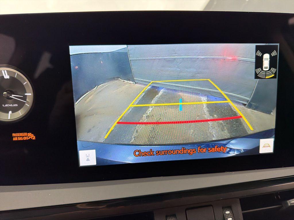 new 2025 Lexus ES 350 car, priced at $45,426