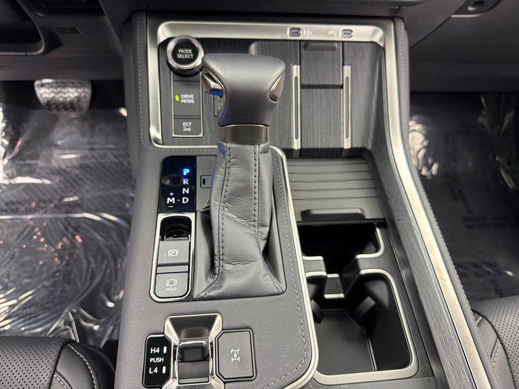 used 2026 Lexus GX 550 car, priced at $75,284