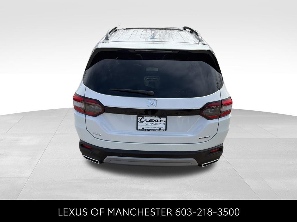 used 2025 Honda Pilot car, priced at $43,684