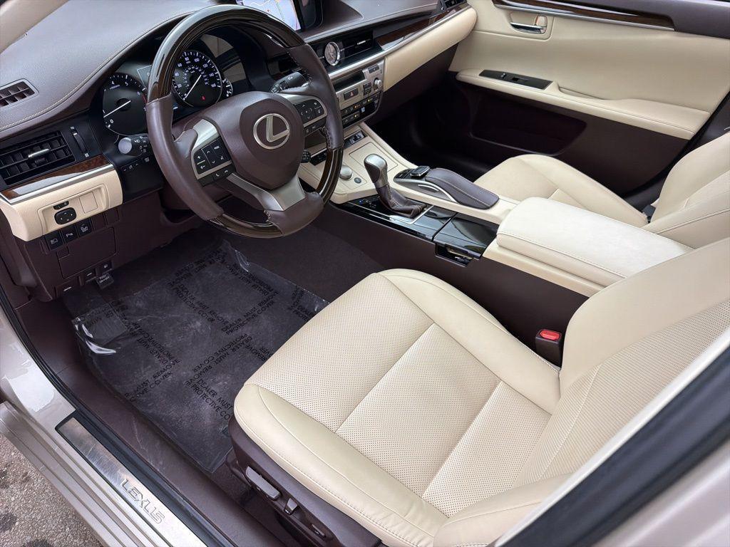 used 2017 Lexus ES 350 car, priced at $23,984