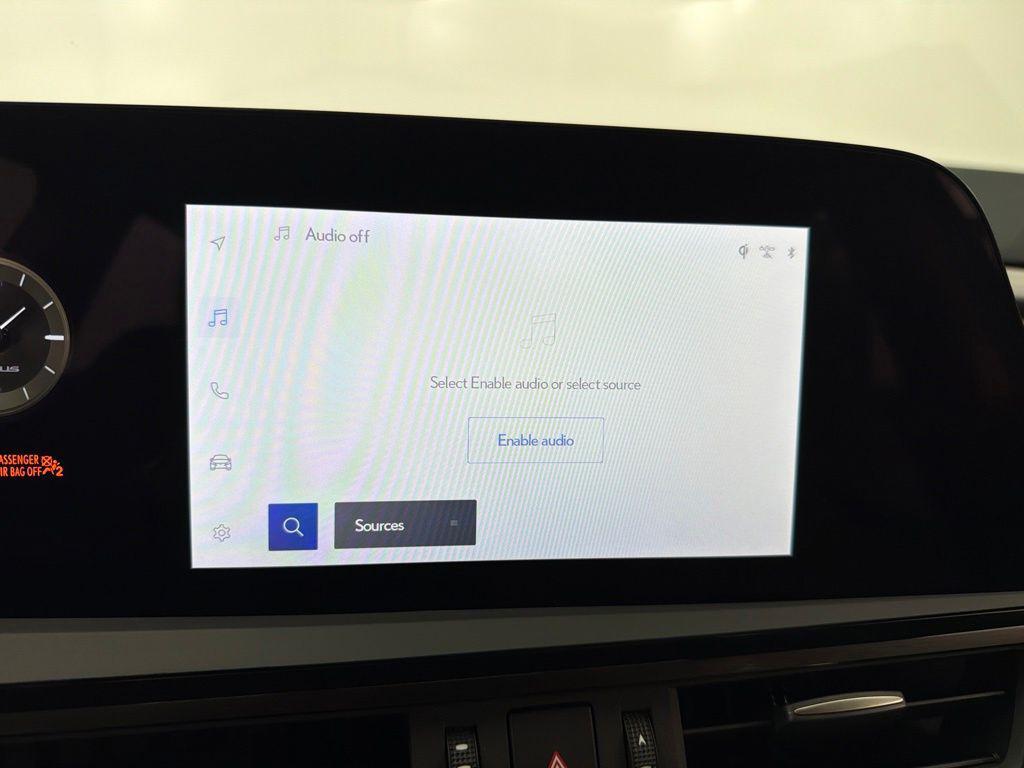 used 2025 Lexus ES 350 car, priced at $45,984