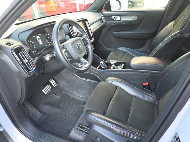 used 2022 Volvo XC40 car, priced at $24,978