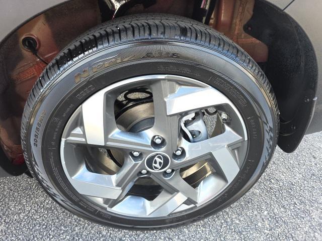 used 2024 Hyundai Venue car, priced at $19,997