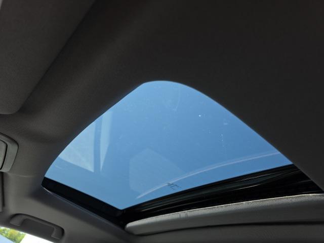 used 2023 Honda Odyssey car, priced at $37,594