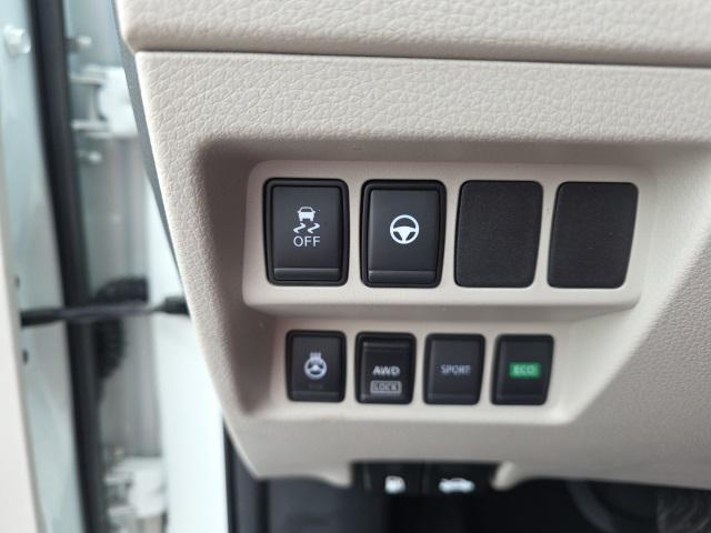 used 2022 Nissan Rogue Sport car, priced at $25,498