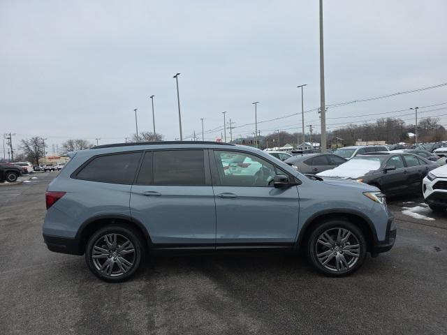 used 2022 Honda Pilot car, priced at $27,199