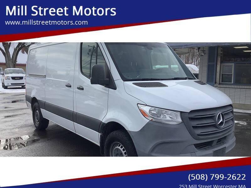 used 2020 Mercedes-Benz Sprinter 1500 car, priced at $21,900