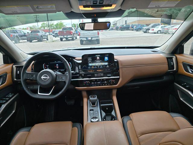 used 2025 Nissan Pathfinder car, priced at $43,054