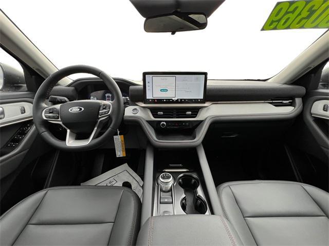 new 2025 Ford Explorer car, priced at $50,369