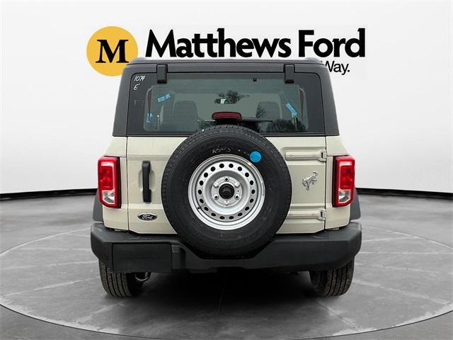 new 2025 Ford Bronco car, priced at $42,136