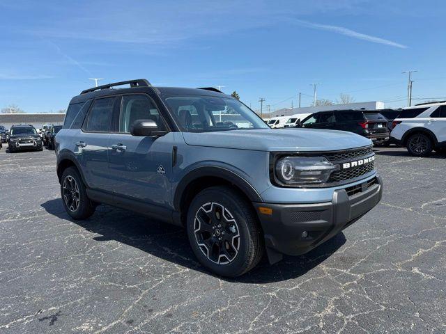 new 2025 Ford Bronco Sport car, priced at $32,017