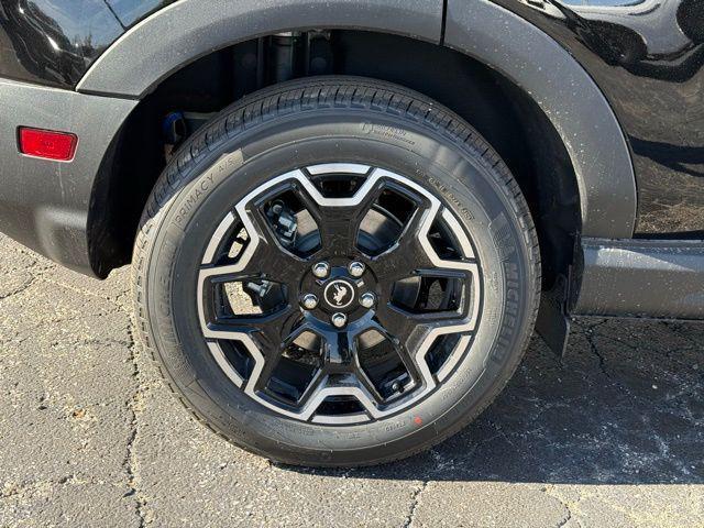 new 2025 Ford Bronco Sport car, priced at $31,128