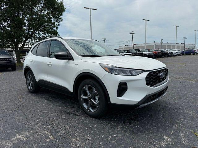 new 2025 Ford Escape car, priced at $22,280