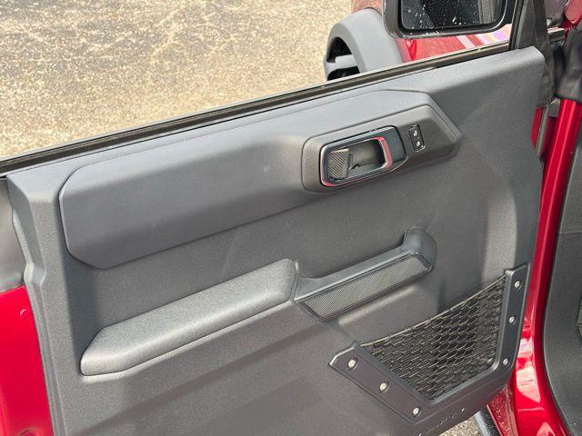 new 2025 Ford Bronco car, priced at $42,325